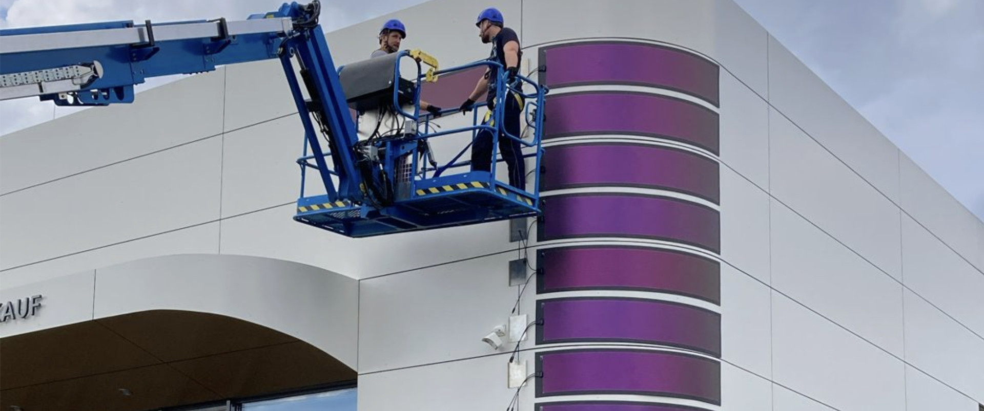 Heliatek Panel Positioning